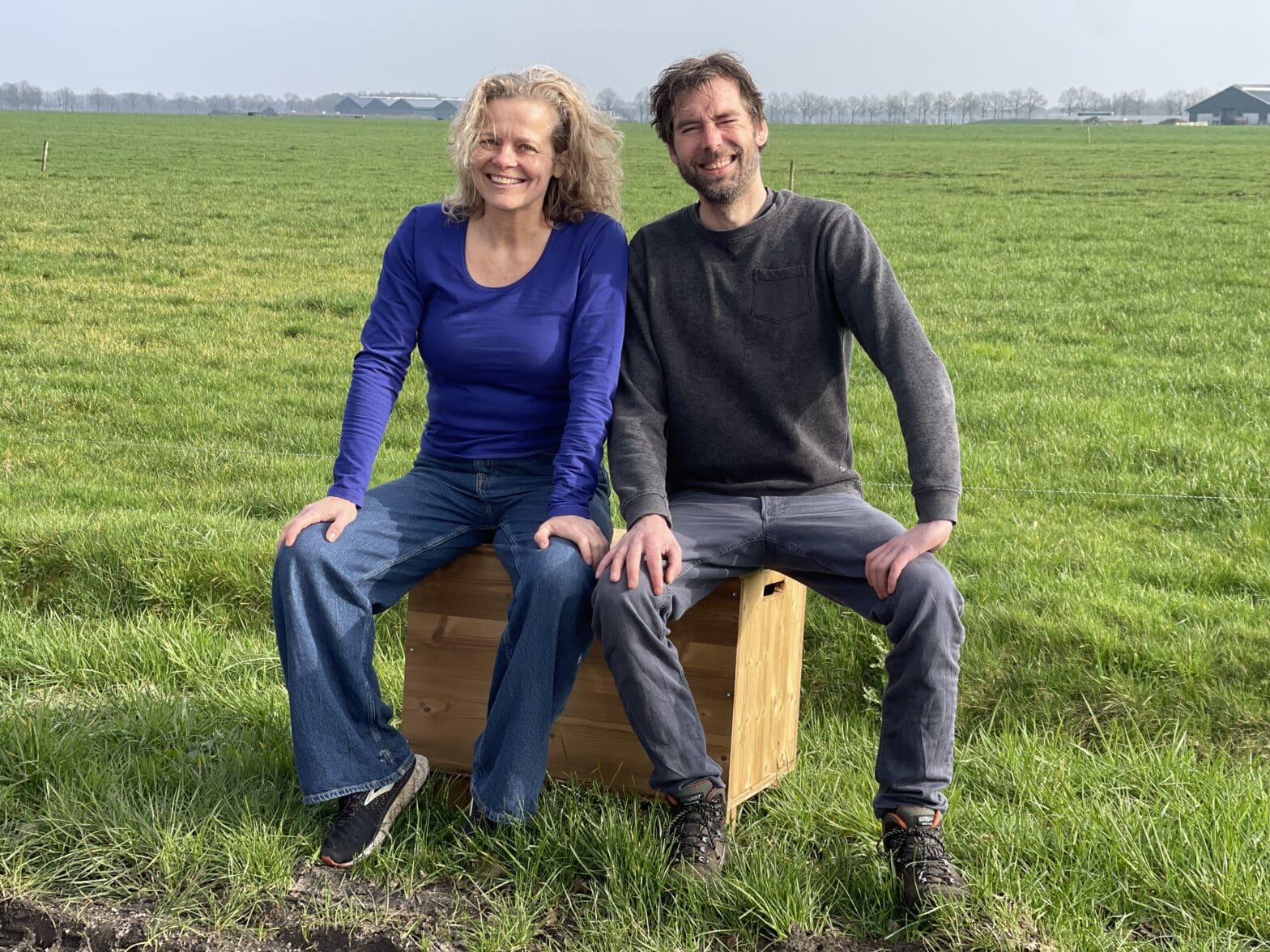 Frank en ireen op het houten Wormenpaleis